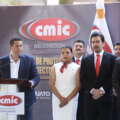 Diego Sinhue Rodríguez Vallejo participa en la toma de protesta del nuevo Consejo Directivo de la CMIC Guanajuato
