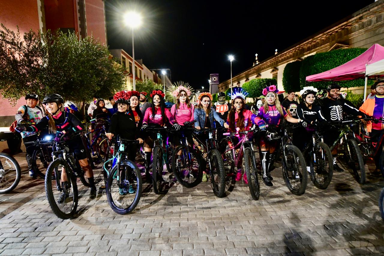 HABRÁ PASEO CICLISTA DE DISFRACES (6)
