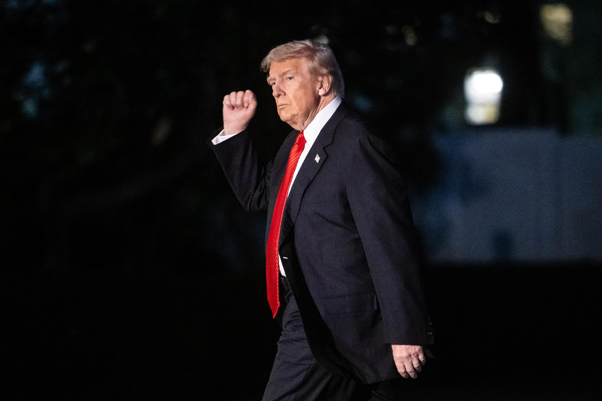 US President Trump arrives at White House aboard Marine One