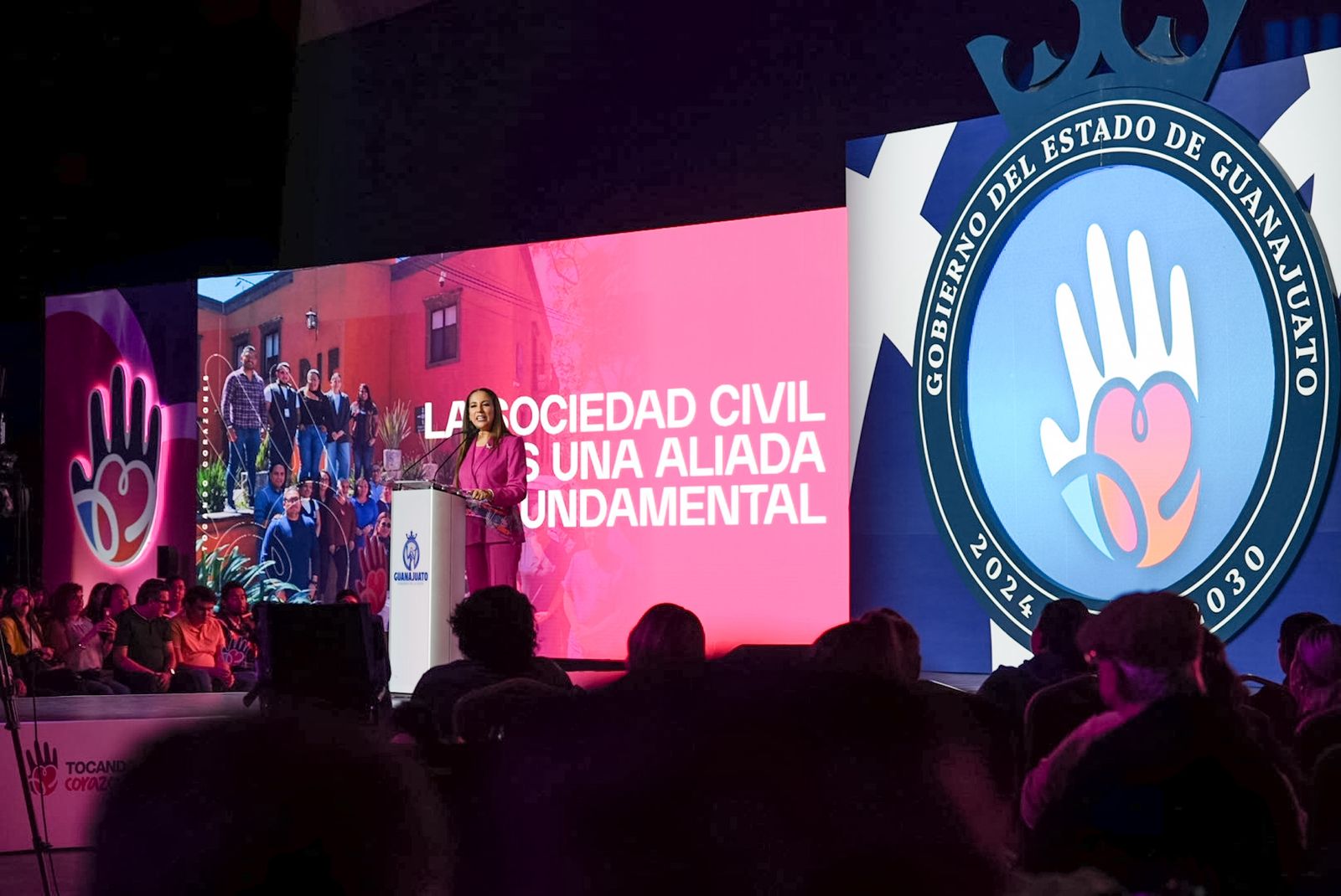 Tocando Corazones (1)