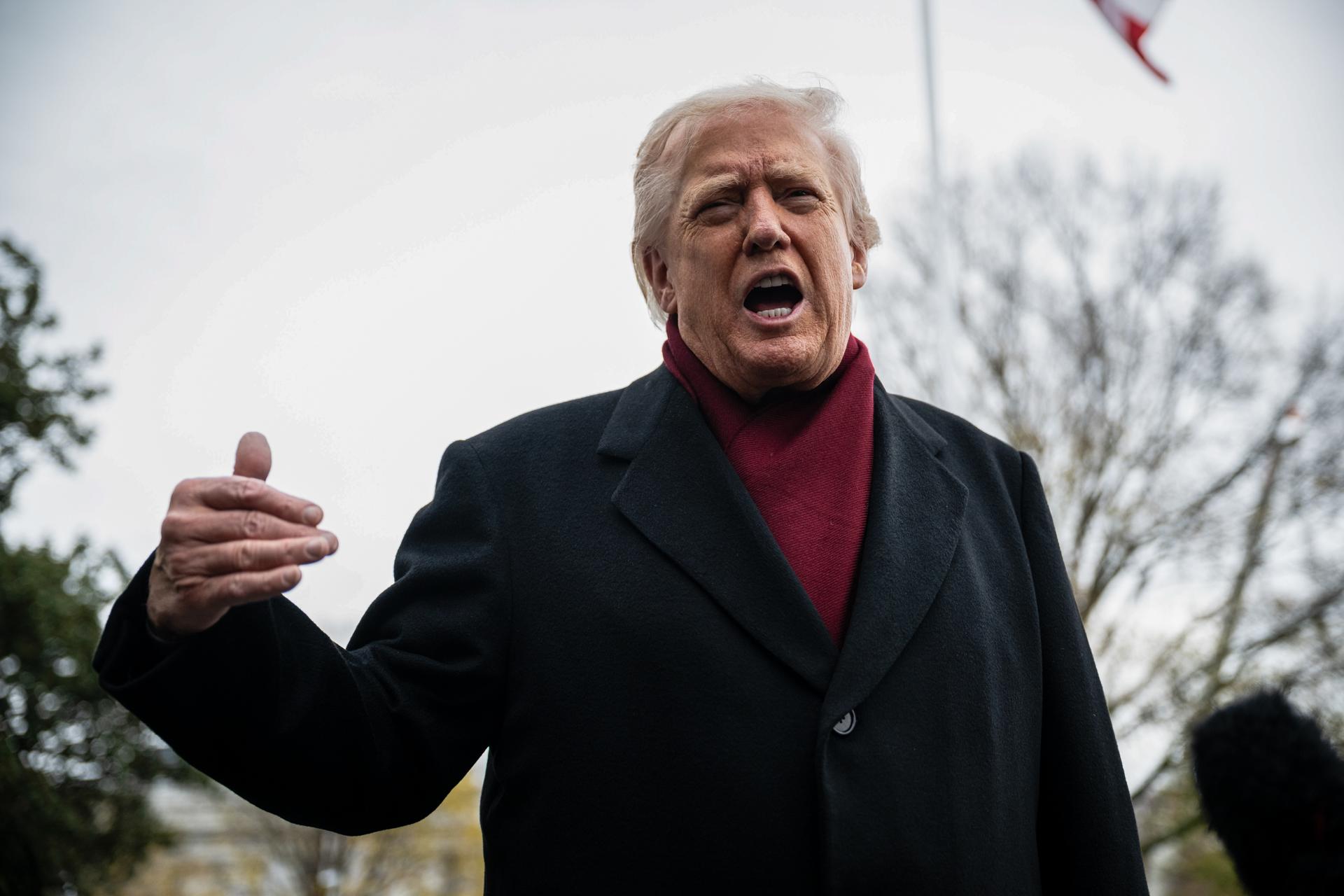 Trump ordena designar a los Hermanos Musulmanes como grupo terrorista