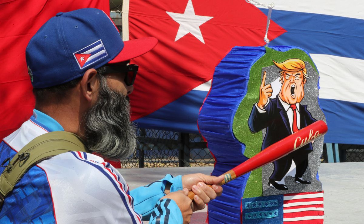 manifestacion-contra-el-bloqueo-de-eeuu-a-cuba