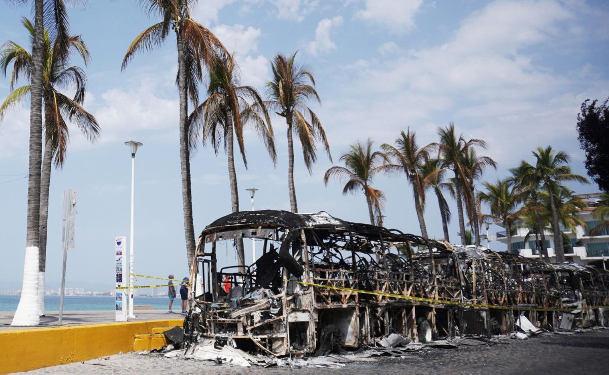 violencia-en-puerto-vallarta-por-abatimiento-de-el-mencho