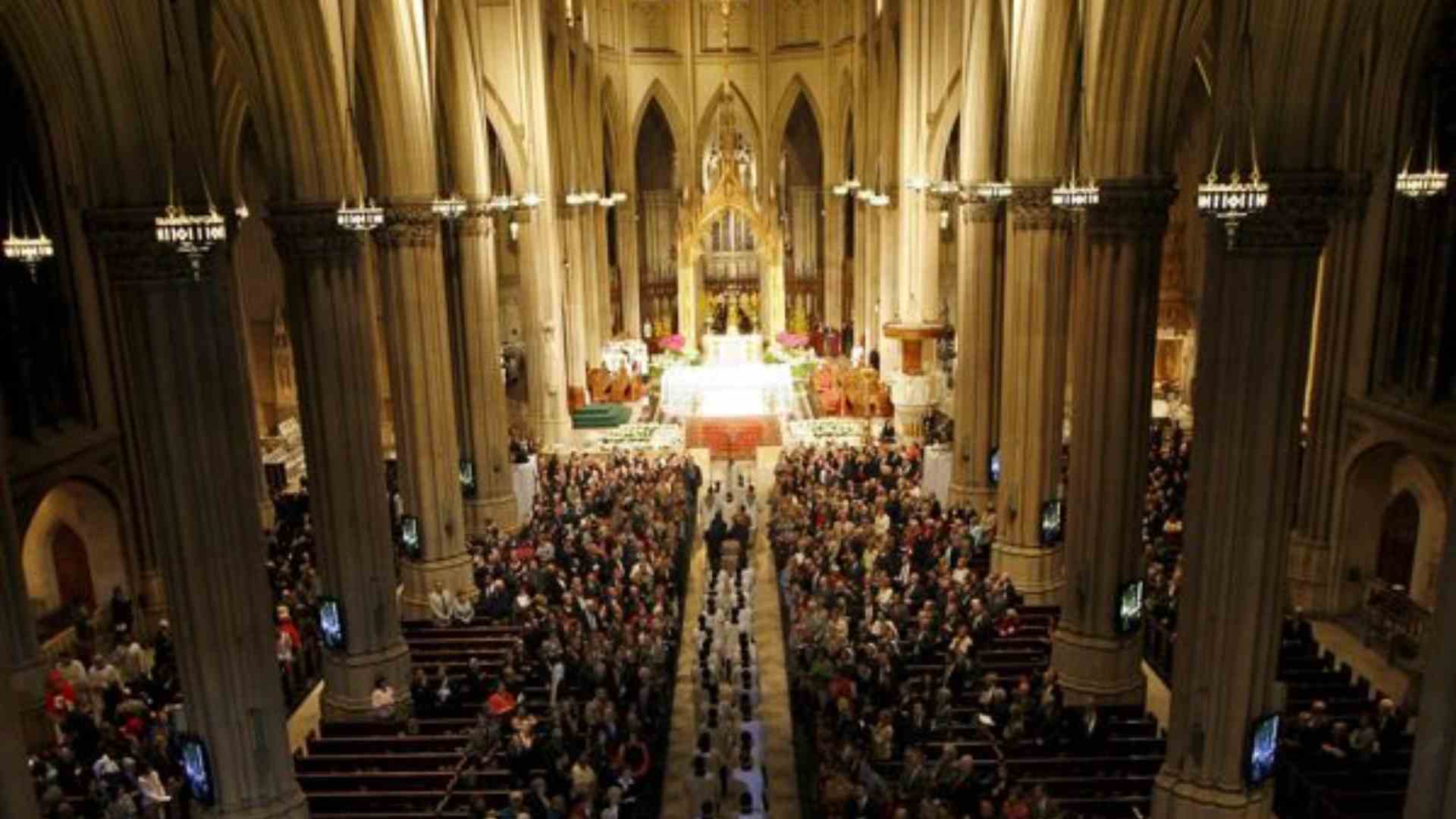 informe-revela-casos-de-abuso-sexual-durante-decadas-en-la-diocesis-de-rhode-island-eeuu