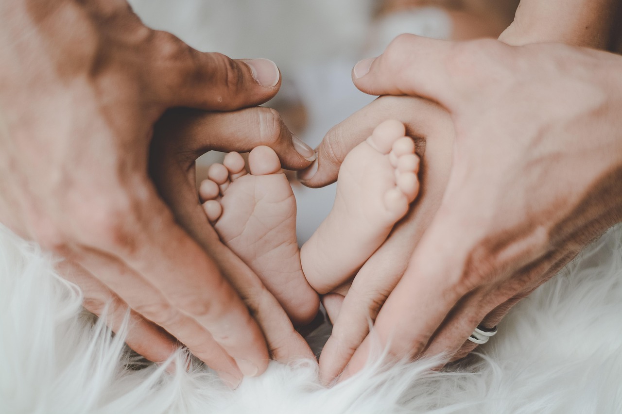 baby-feet-4260035_1280