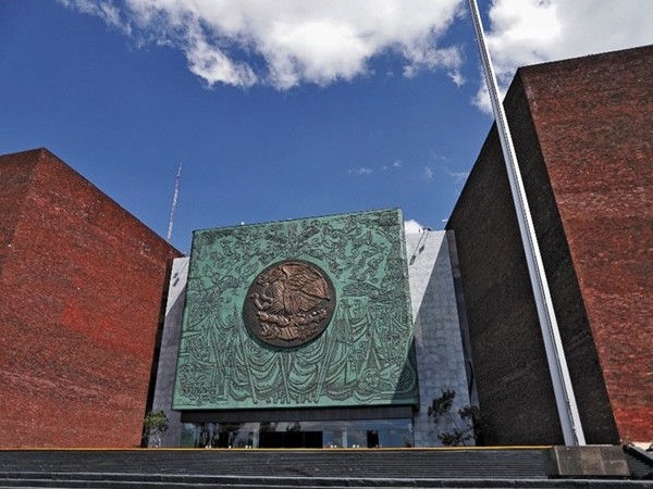 Celebran-40-anos-de-fundacion-del-Palacio-Legislativo-de-San-Lazaro