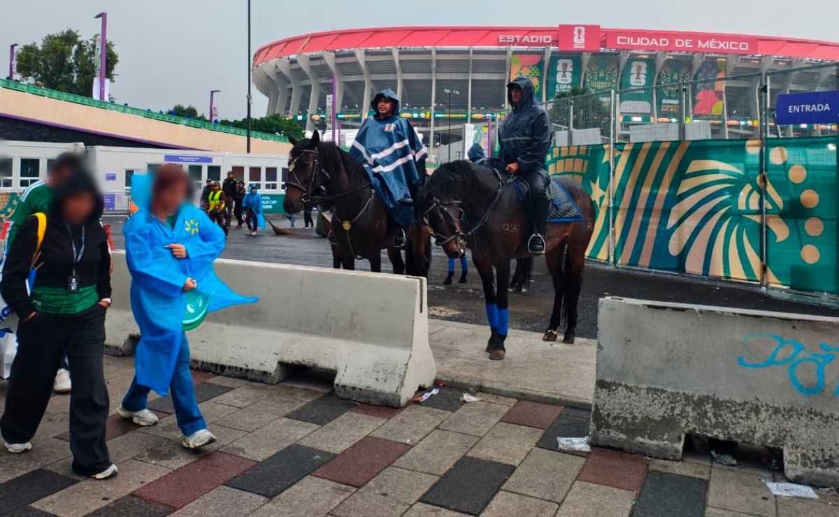 dispositivo-de-seguridad-en-el-estadio-cdmx