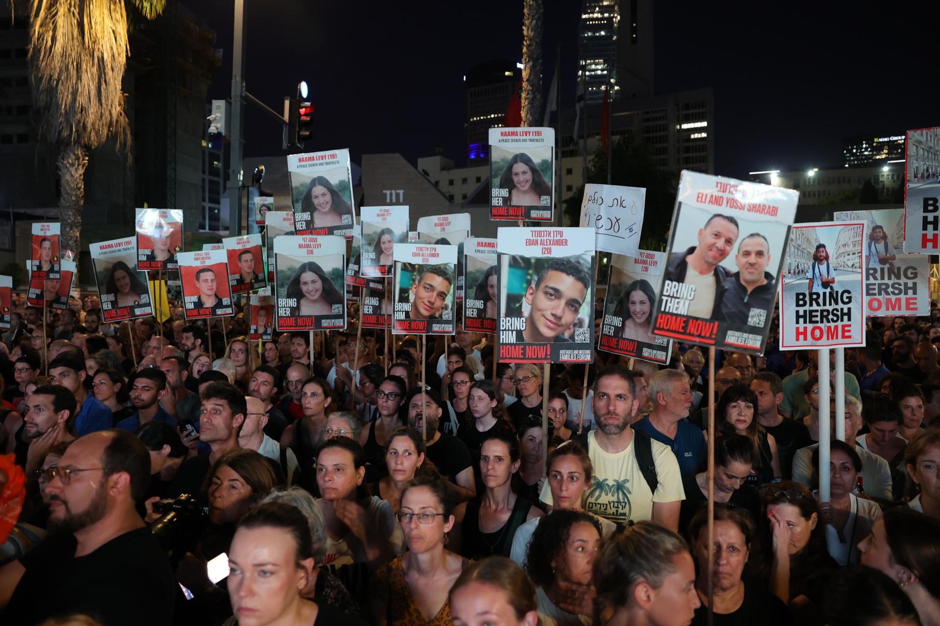 Israeli Special Forces free four hostages in Gaza